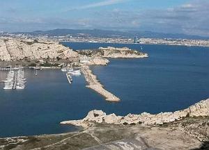 MARSEILLE ILE DU FRIOUL SOUVENIRS  (8)